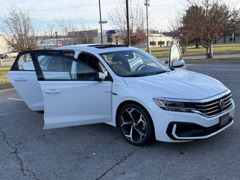 2021 Volkswagen Passat R-Line