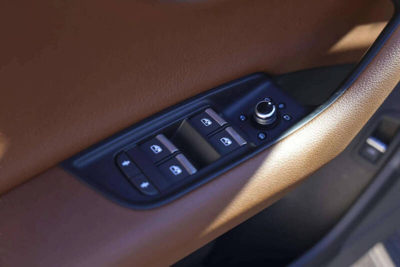 2017 Audi Q7 3.0T quattro Premium Plus