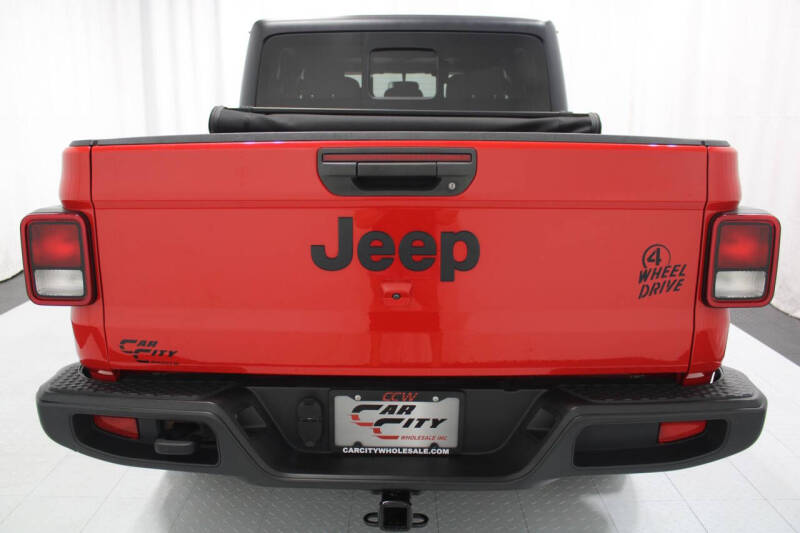 2021 Jeep Gladiator Sport
