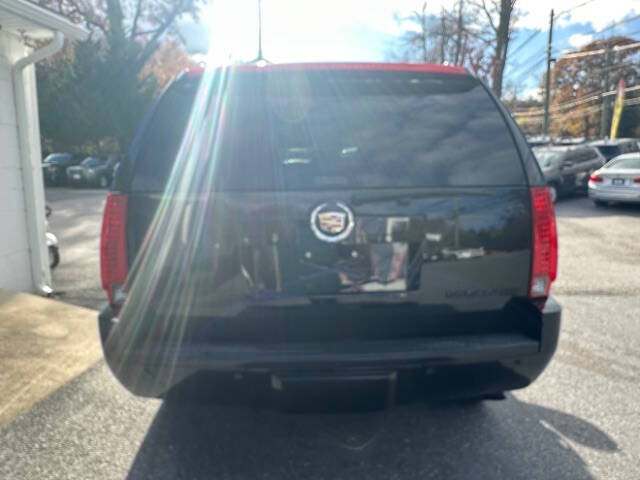 2012 Cadillac Escalade Luxury