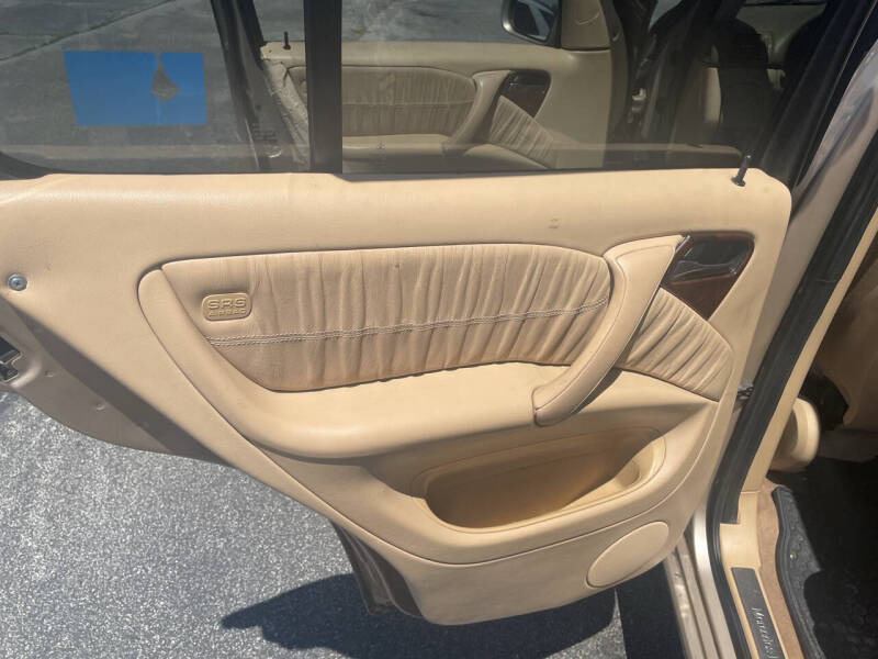 2002 Mercedes-Benz M-Class ML 320