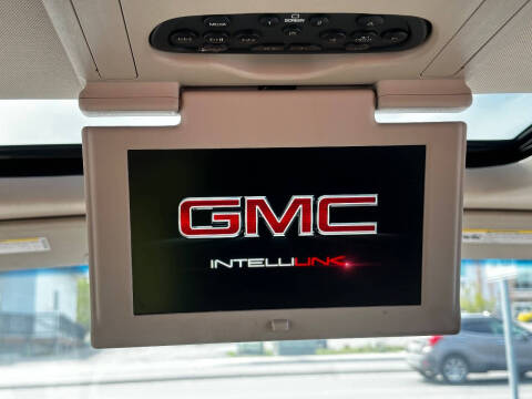 2017 GMC Yukon SLT