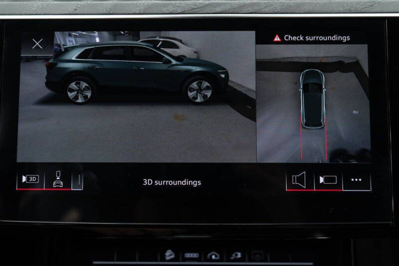 2021 Audi e-tron quattro Premium Plus