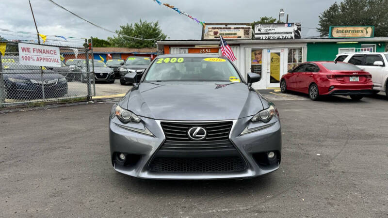 2016 Lexus IS 200t