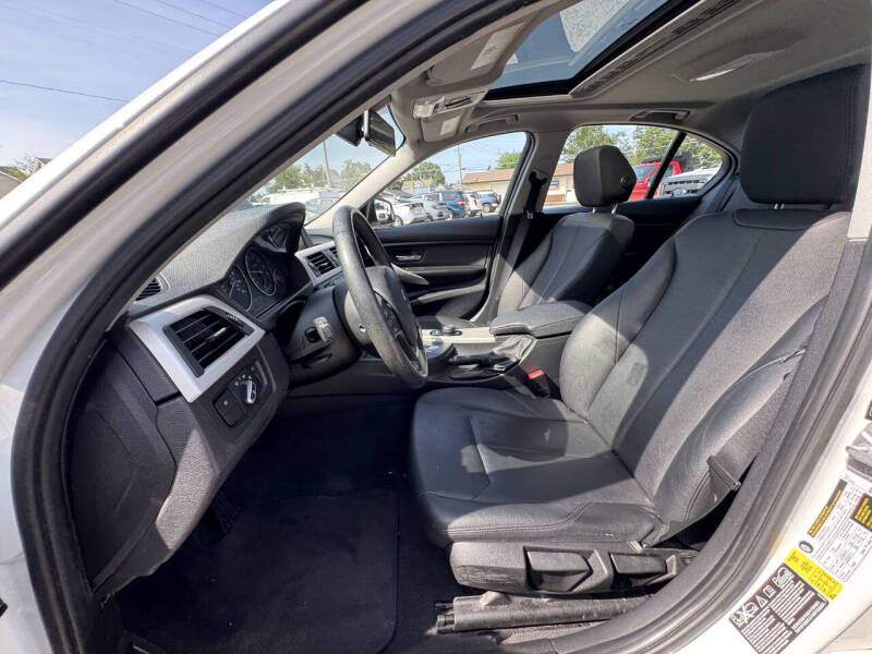 2014 BMW 3 Series 320i xDrive