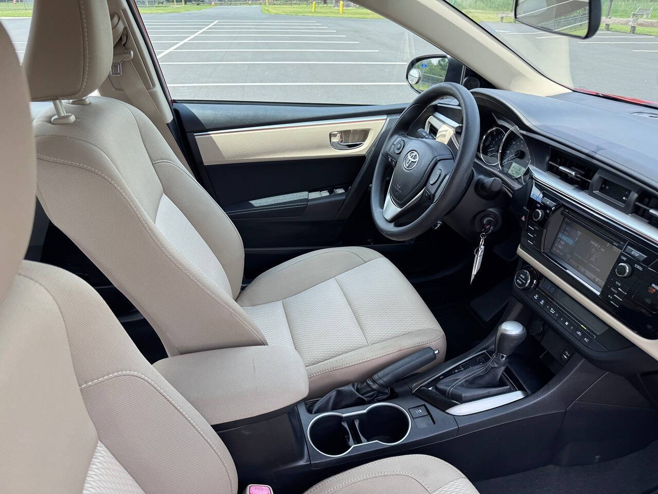 2015 Toyota Corolla 19