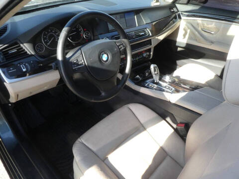 2012 BMW 5 Series 528i xDrive