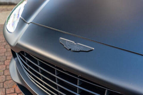 2022 Aston Martin DBX