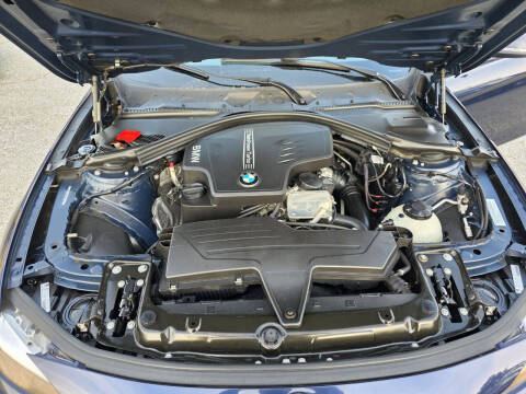 2012 BMW 3 Series 328i