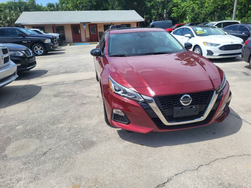 2021 Nissan Altima 2.5 SR