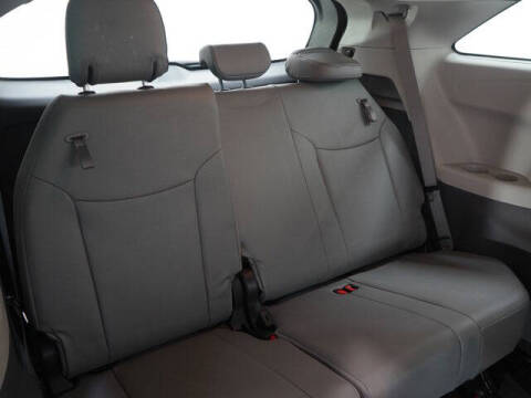 2024 Toyota Sienna XLE 7-Passenger