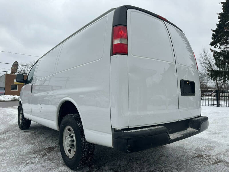 2016 Chevrolet Express 2500
