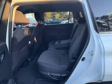 2020 Toyota Highlander L