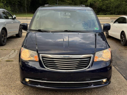 2012 Chrysler Town and Country Touring