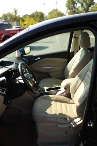 2013 Ford C-MAX Hybrid SE