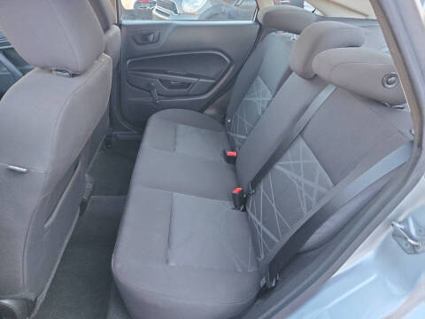 2015 Ford Fiesta S
