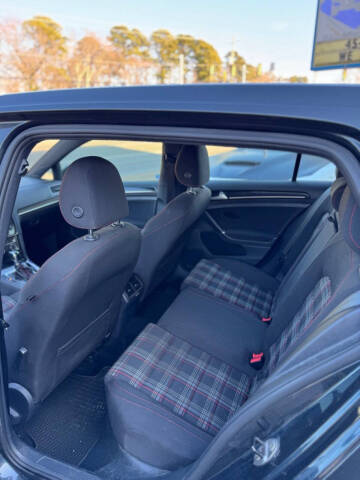 2016 Volkswagen Golf GTI SE