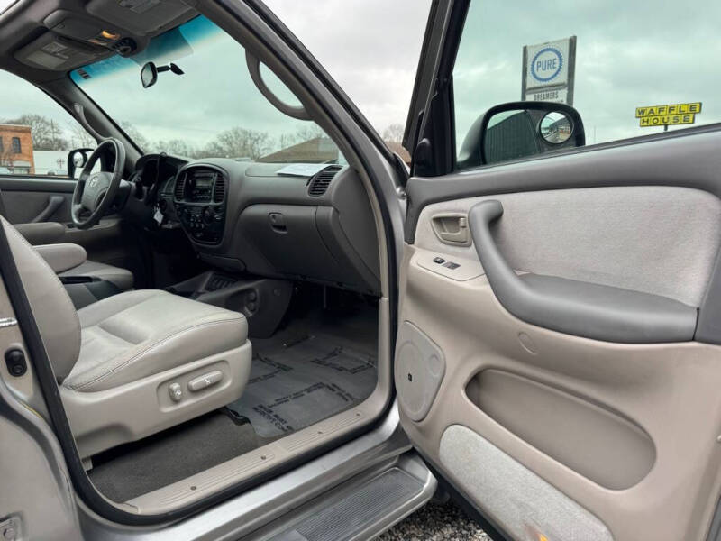2006 Toyota Sequoia SR5