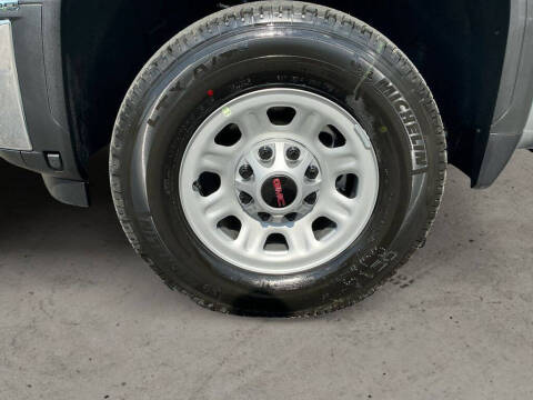 2025 GMC Sierra 2500HD