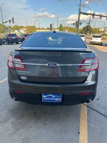 2018 Ford Taurus SEL