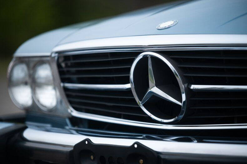 1986 Mercedes-Benz 560-Class 560 SL