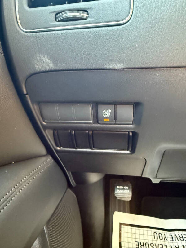 2023 Nissan Armada SV