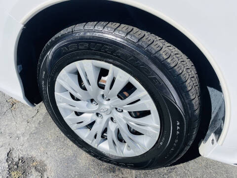 2012 Toyota Camry LE