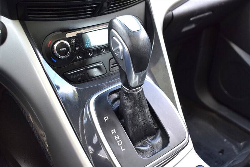 2013 Ford C-MAX Hybrid SEL