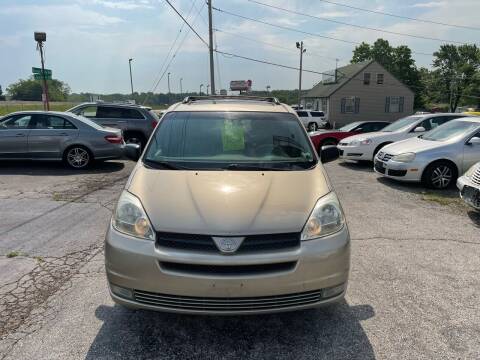 2004 Toyota Sienna for sale at 84 Auto Salez in Saint Charles MO