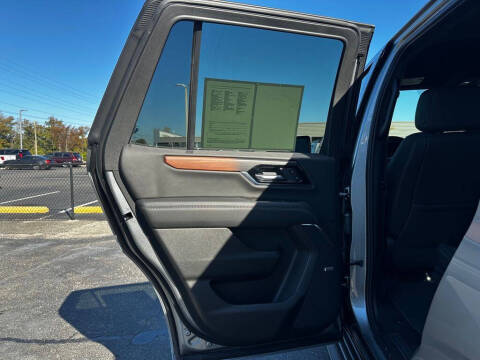 2025 GMC Yukon Denali