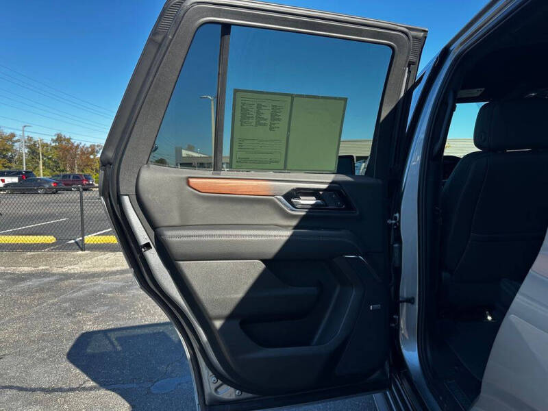 2025 GMC Yukon Denali