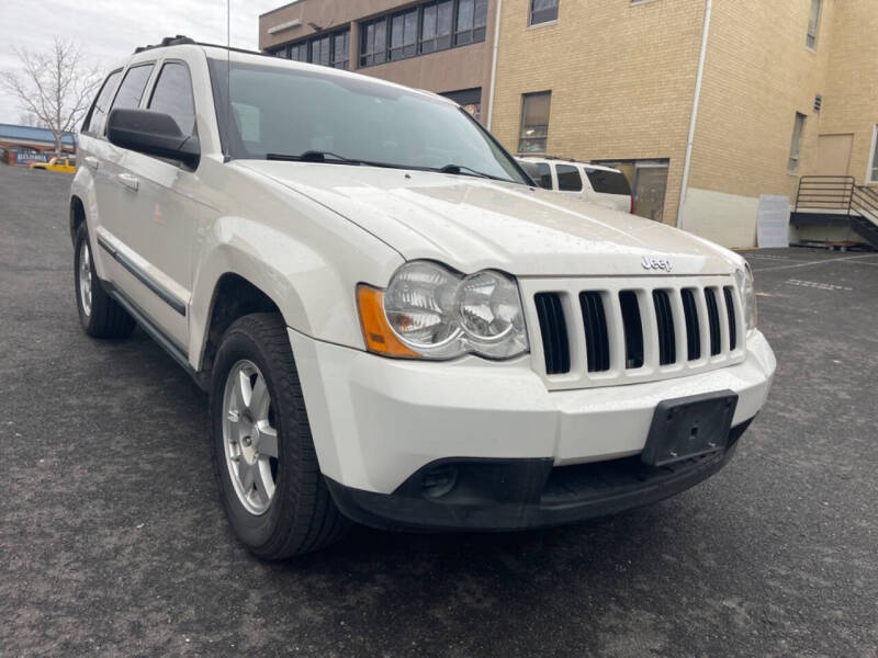 2009 Jeep Grand Cherokee Laredo