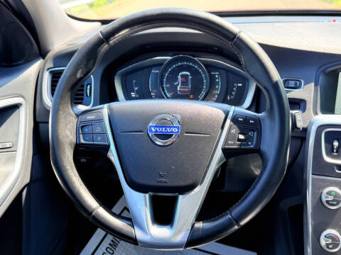 2016 Volvo V60 T5 Drive-E Premier