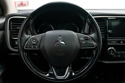 2019 Mitsubishi Outlander SEL