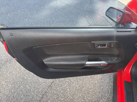 2015 Ford Mustang V6