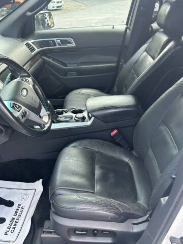 2012 Ford Explorer Limited