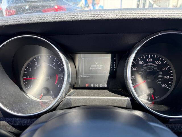 2022 Ford Mustang EcoBoost