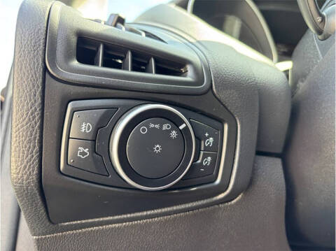 2017 Ford Focus SEL
