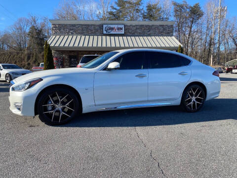 2017 Infiniti Q70L