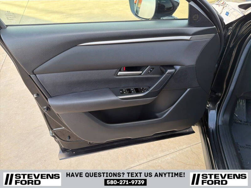 2025 Mazda CX-50 2.5 S Preferred