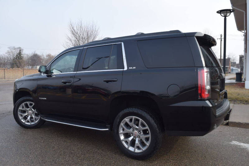 2019 GMC Yukon SLE