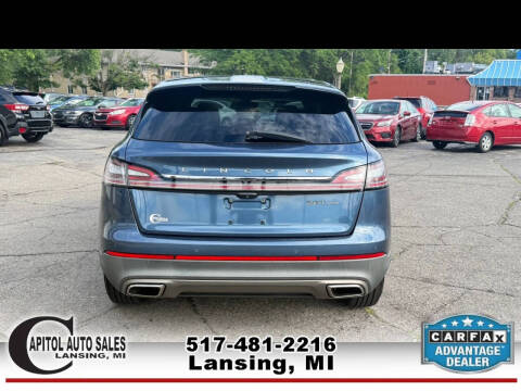 2019 Lincoln Nautilus Select