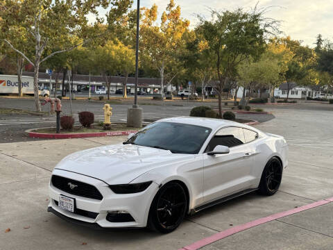 2016 Ford Mustang V6