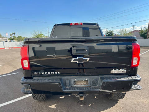 2017 Chevrolet Silverado 1500 High Country