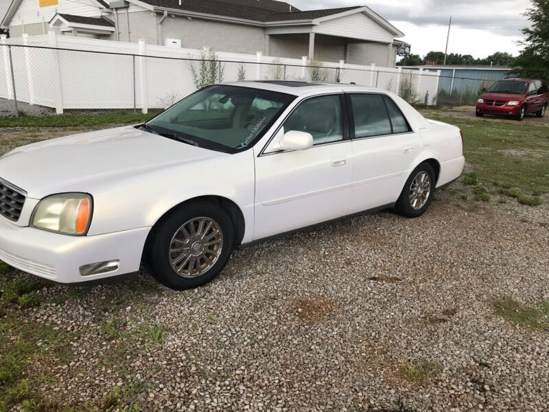 2004 Cadillac DeVille for sale at B AND S AUTO SALES in Meridianville AL