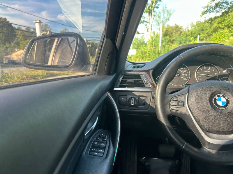 2014 BMW 3 Series 328i