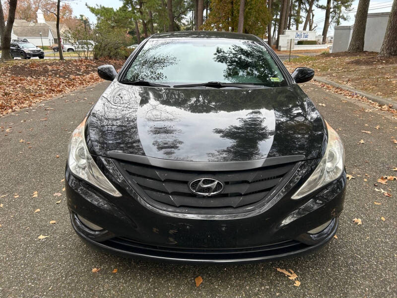 2011 Hyundai Sonata SE photo 9