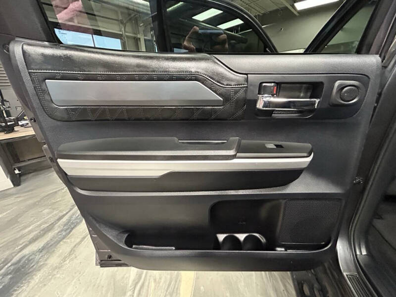 2015 Toyota Tundra Platinum