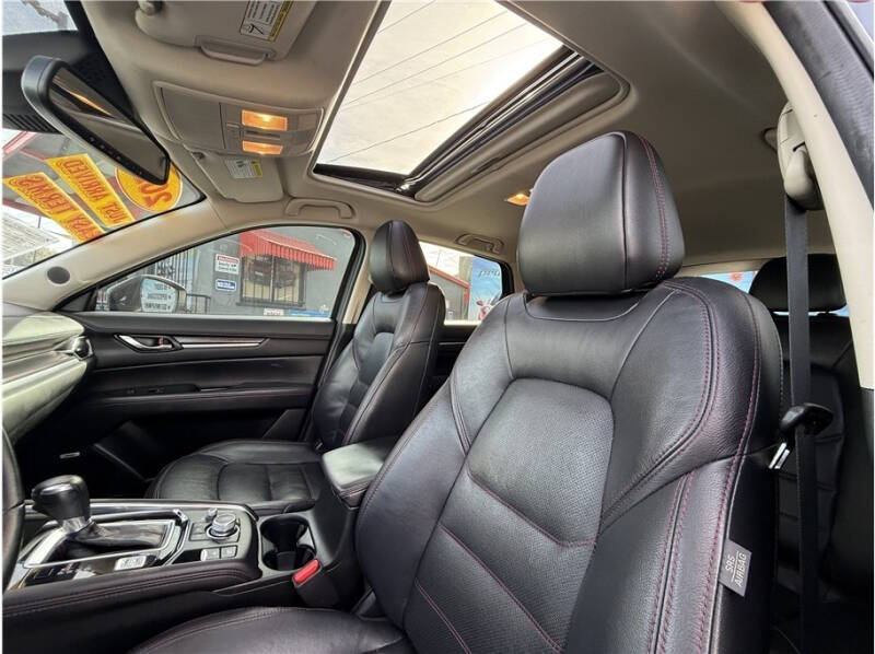 2021 Mazda CX-5 Carbon Edition