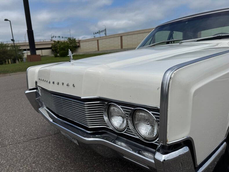 1967 Lincoln Continental